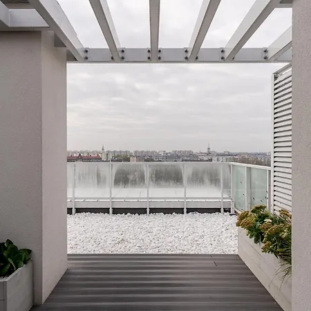 Apartment Rentplanet - Braniborska