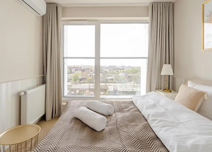 Rentplanet - Braniborska Apartment *