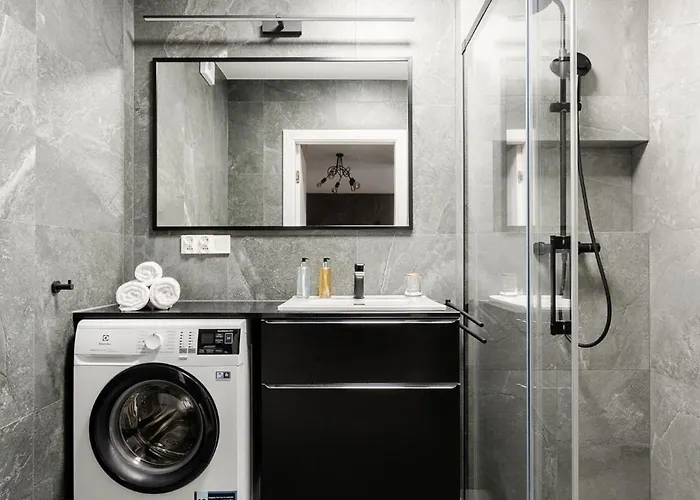 Rentplanet - Braniborska アパート *