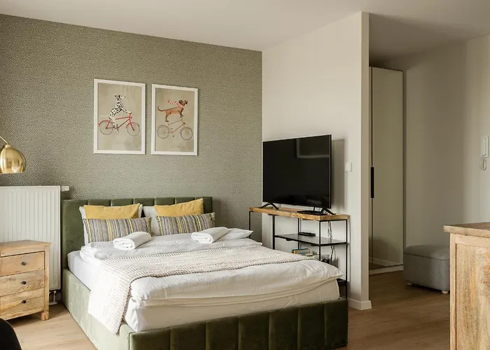 Apartment Rentplanet - Braniborska